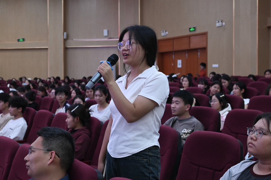 学生回答.jpg